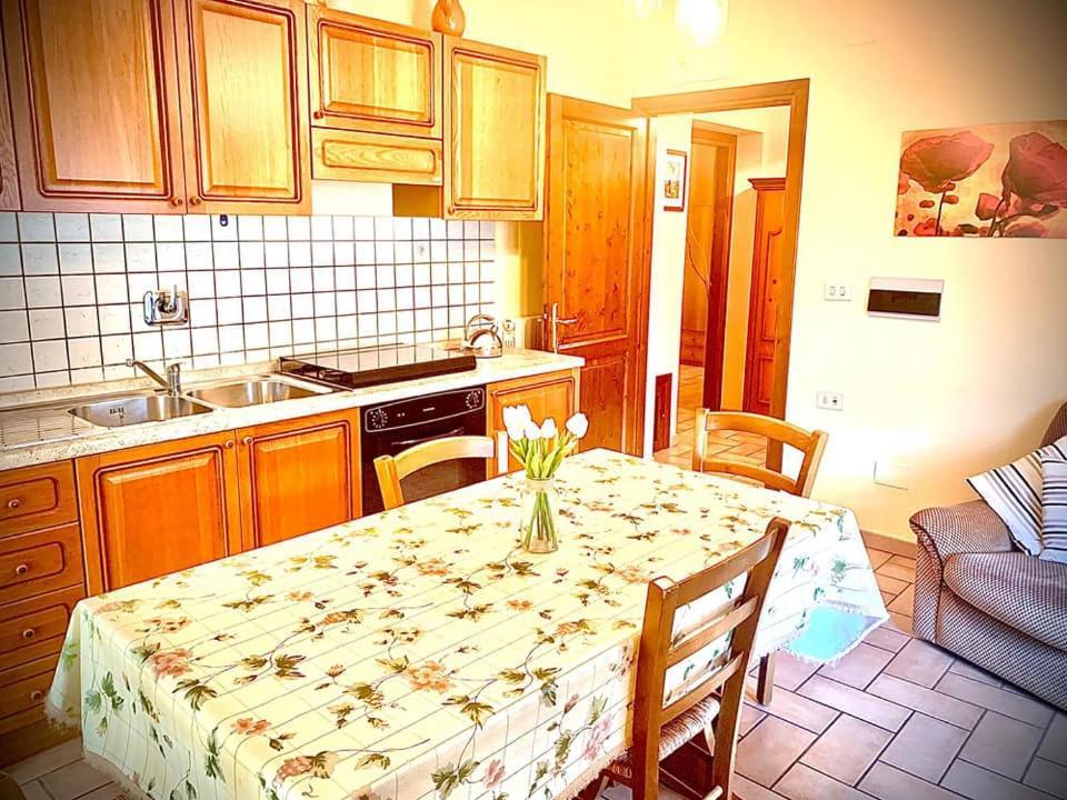Apartament Leonaerdo Guests House Panicale Pokój zdjęcie